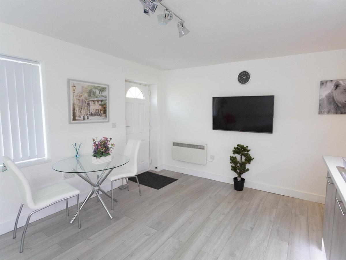 Live In Leeds Greenhill Bungalows Luaran gambar