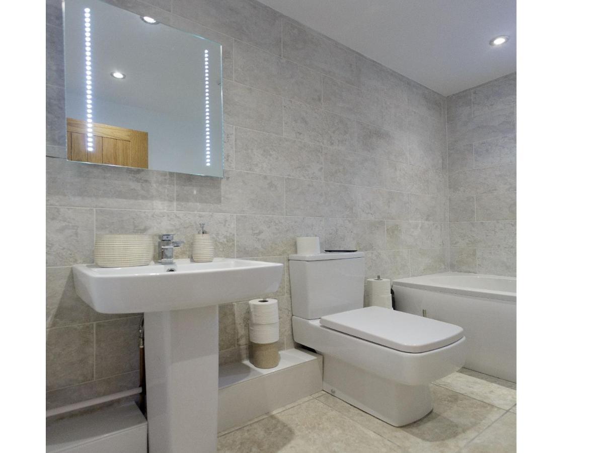 Live In Leeds Greenhill Bungalows Luaran gambar