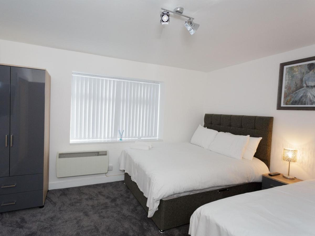 Live In Leeds Greenhill Bungalows Luaran gambar